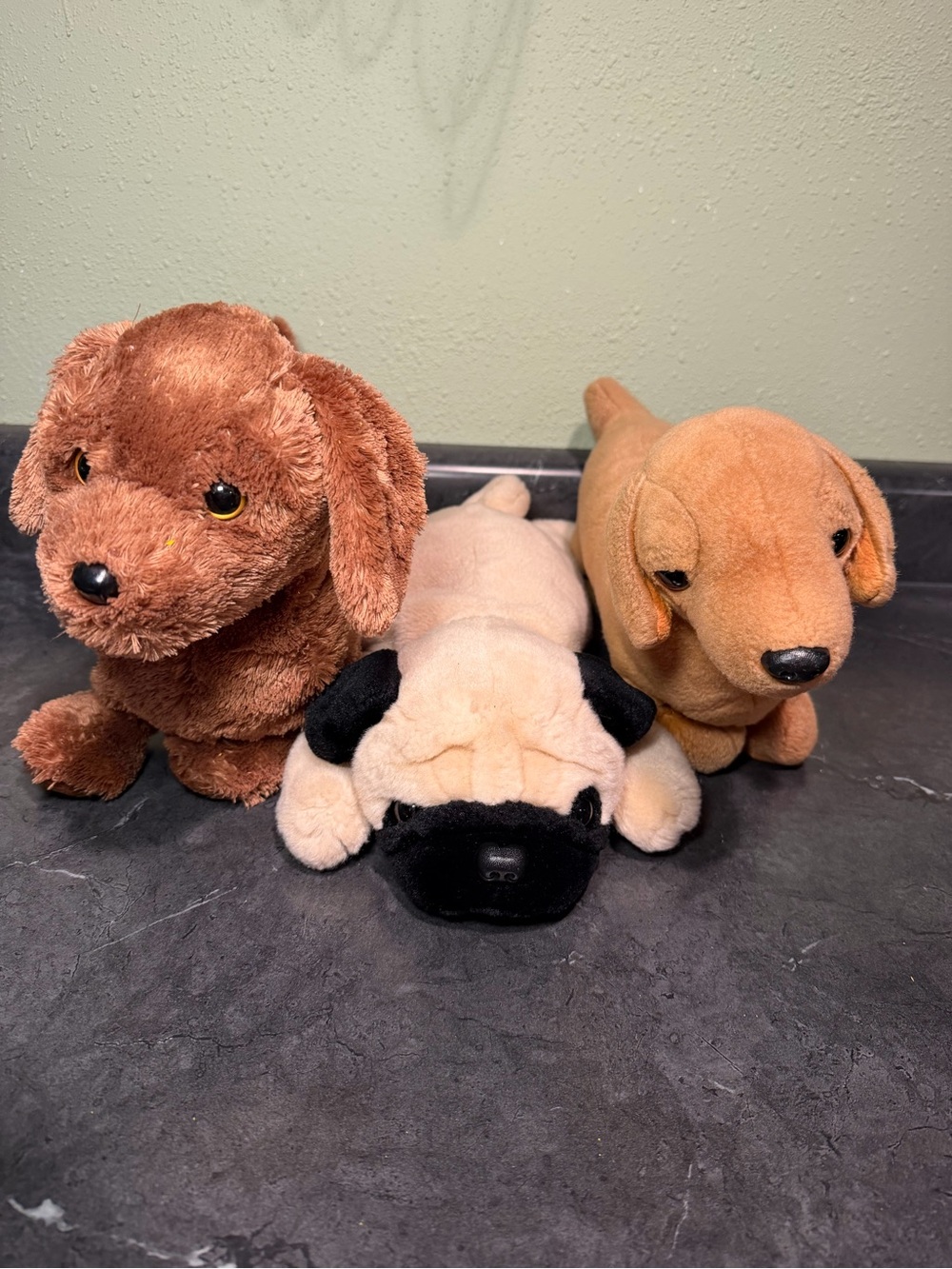 Ty Beanie Buddies Plush Dog Lot of 3
- Brown, Tan, and Cream; Pug and Dachshund